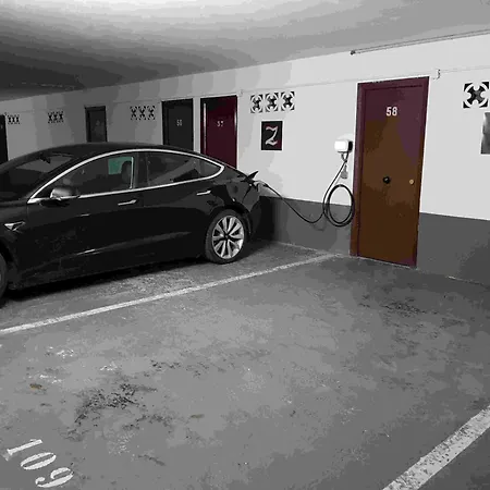 Playa4, Con Piscina Y Garaje